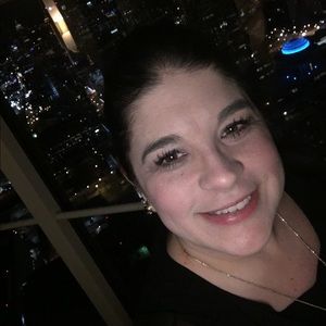 Meet your Posher, Carmen